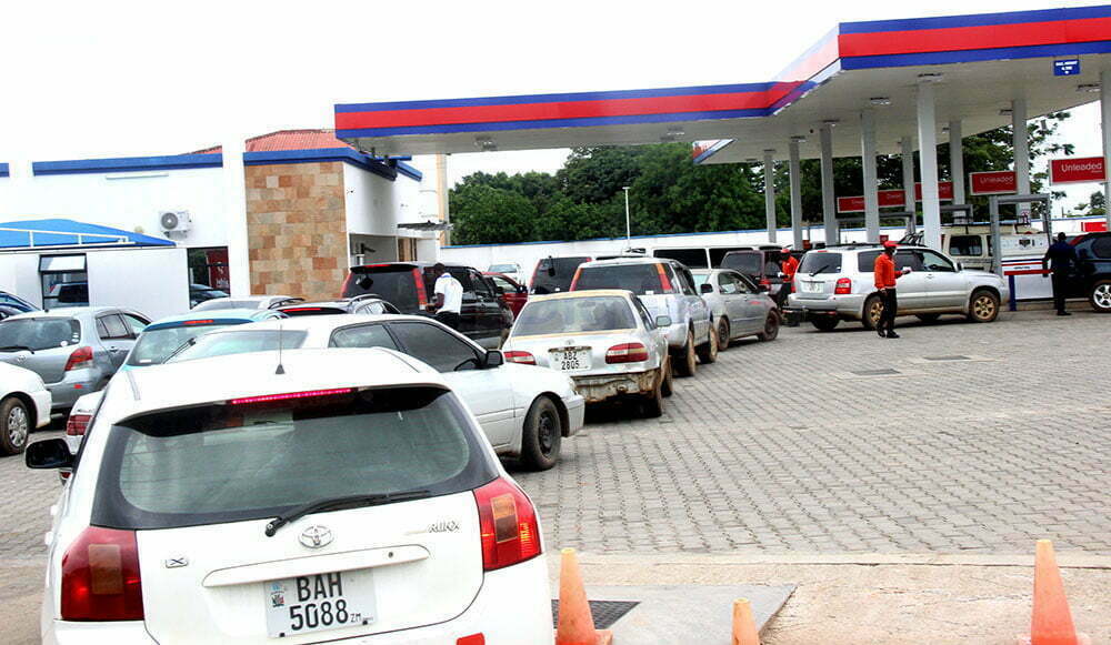 Govt warns OMCs, fuel stations against hoarding fuel